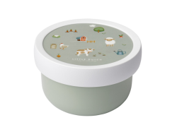 Little Dutch Svačinový set (láhev 400ml+box+box na ovoce) Farma Svačinovou sadu tvoří láhev s vyskakovacím pítkem, svačinový box s možností rozdělení na tři přihrádky a box na ovoce.  Stačí zmáčknout a můžete pít! Stisknete znovu a láhev je bezpečně zavřen