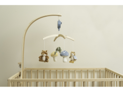 Little Dutch Hudební kolotoč dřevěný Forest Friends Krásný dřevěný kolotoč z kolekce hraček Little Dutch Forest Friends hraje po natažení ukolébavku pro uklidnění vašeho miminka před spaním. Pozornost dítěte upoutá pět otáčejících se hraček v podobě zvířát