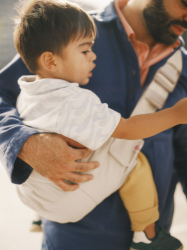 ERGOBABY SLING - Upsie sling nosítko - Natural Beige