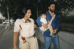 ERGOBABY SLING - Upsie sling nosítko - Natural Beige