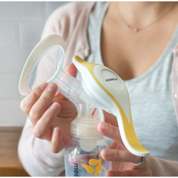 Manuální odsávačka Harmony™ Essentials Pack